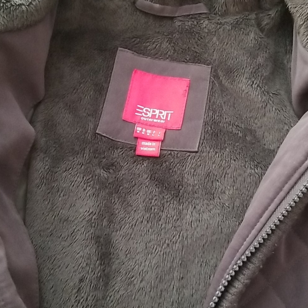 Jacket - Picture 2 of 3